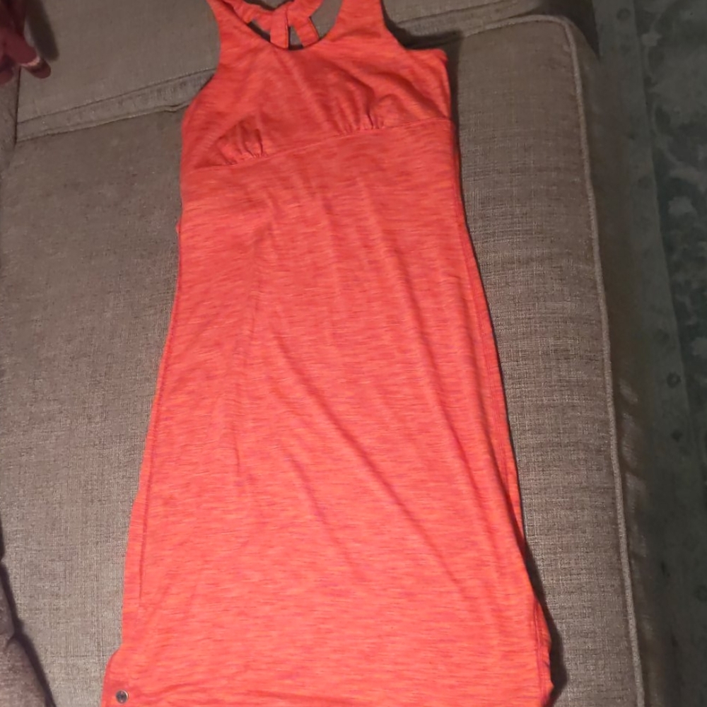 Outdoor research dress size 4 orange athletic